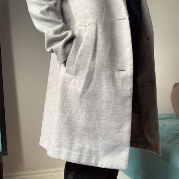 Long grey coat - Picture 4 of 8